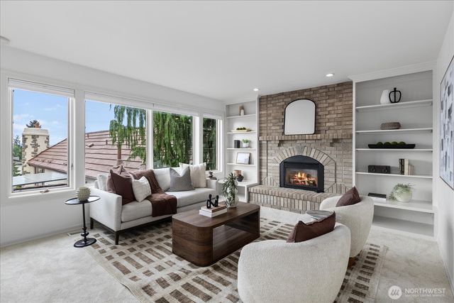 608 Magnolia Lane, Edmonds, WA 98020