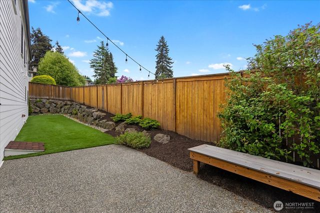 608 Magnolia Lane, Edmonds, WA 98020