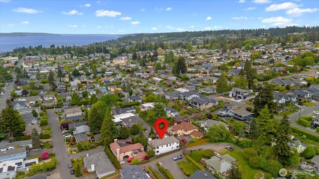 608 Magnolia Lane, Edmonds, WA 98020