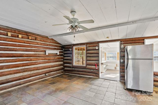 849 S Ammons Branch Road, Marshall, NC 28753