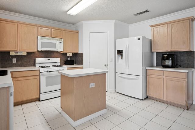2313 Tisbury Way, Little Elm, TX 75068