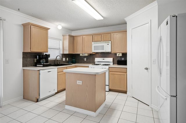 2313 Tisbury Way, Little Elm, TX 75068