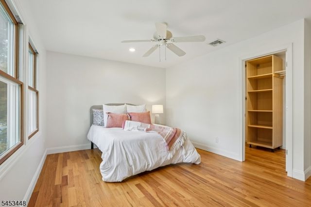 650 Ridgewood Rd, Maplewood Twp., NJ 07040