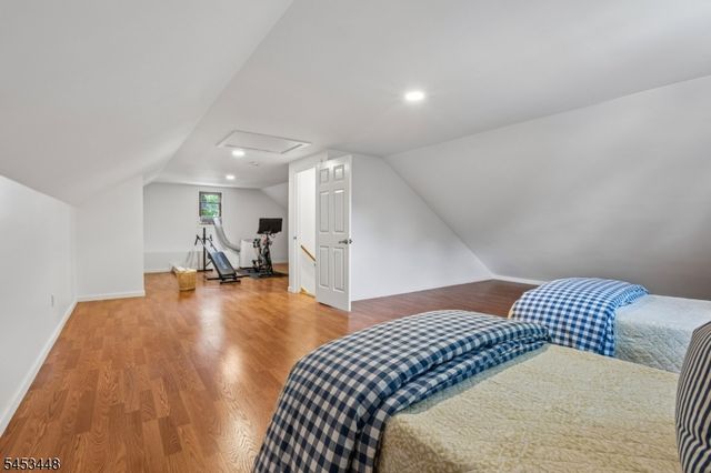 650 Ridgewood Rd, Maplewood Twp., NJ 07040
