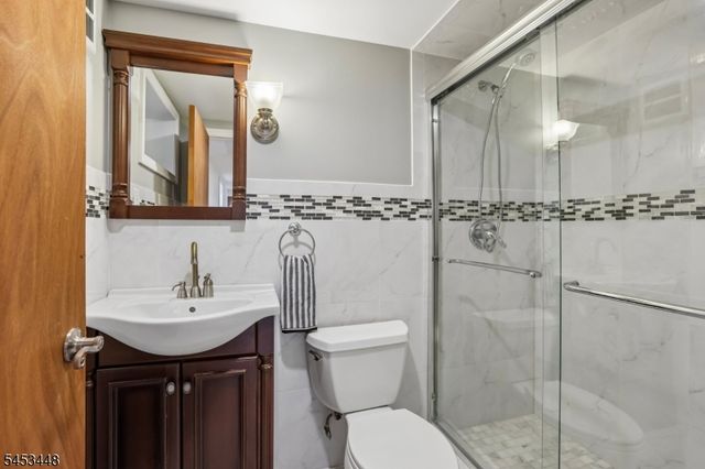 650 Ridgewood Rd, Maplewood Twp., NJ 07040