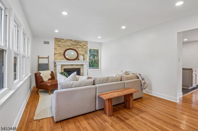 650 Ridgewood Rd, Maplewood Twp., NJ 07040