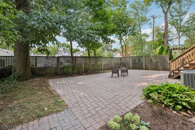 650 Ridgewood Rd, Maplewood Twp., NJ 07040