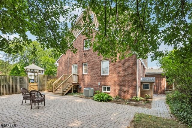 650 Ridgewood Rd, Maplewood Twp., NJ 07040