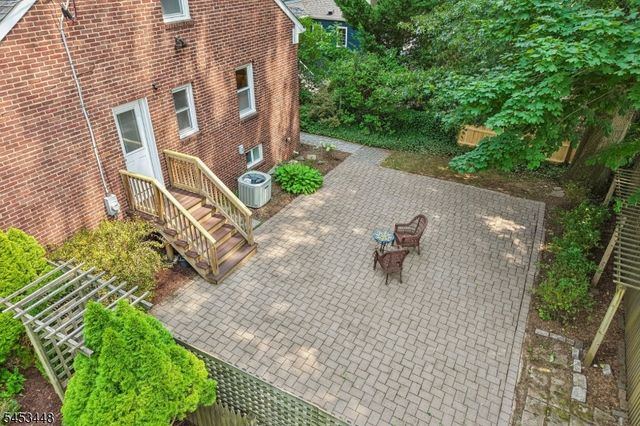 650 Ridgewood Rd, Maplewood Twp., NJ 07040
