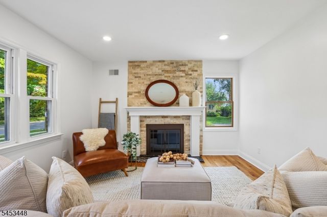 650 Ridgewood Rd, Maplewood Twp., NJ 07040
