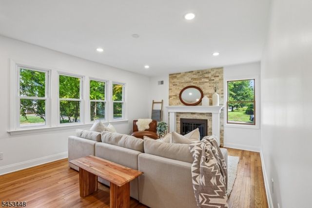 650 Ridgewood Rd, Maplewood Twp., NJ 07040