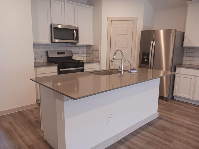 7826 Sleek Flock Lane, Rosharon, TX 77583