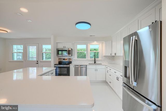 2108 EASTRIDGE RD, Lutherville Timonium, MD 21093