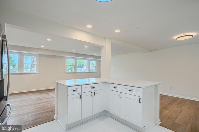 2108 EASTRIDGE RD, Lutherville Timonium, MD 21093