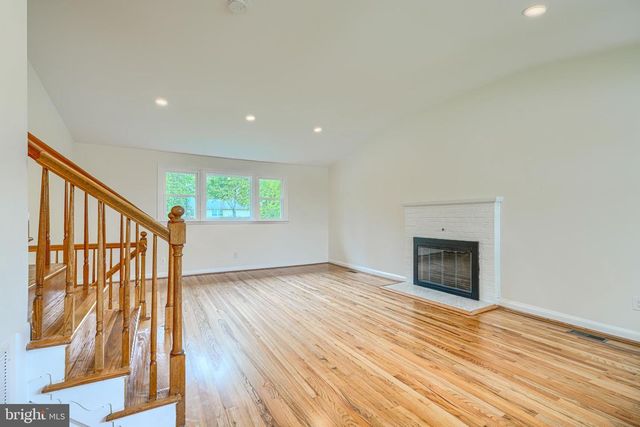 2108 EASTRIDGE RD, Lutherville Timonium, MD 21093