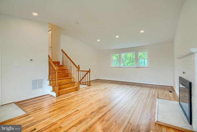 2108 EASTRIDGE RD, Lutherville Timonium, MD 21093