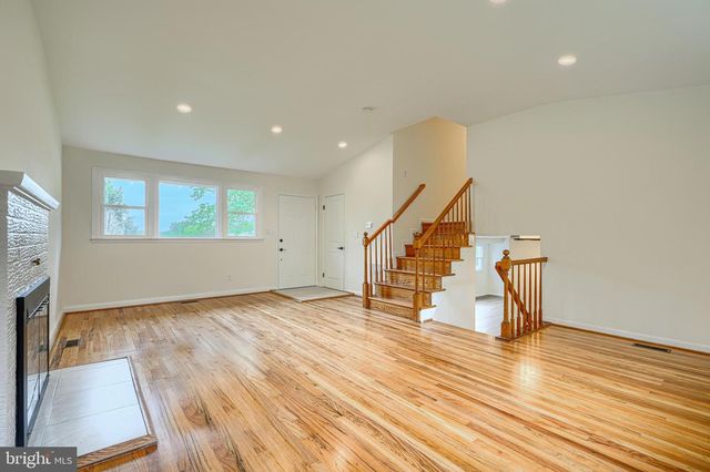 2108 EASTRIDGE RD, Lutherville Timonium, MD 21093