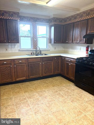 3 S SOUTHEAST BLVD, Newfield, NJ 08344