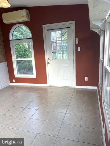 3 S SOUTHEAST BLVD, Newfield, NJ 08344