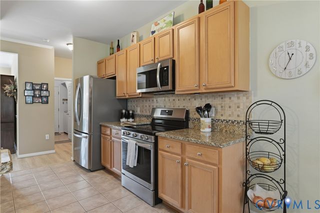 8900 Ganton Ct, Chesterfield, VA 23832