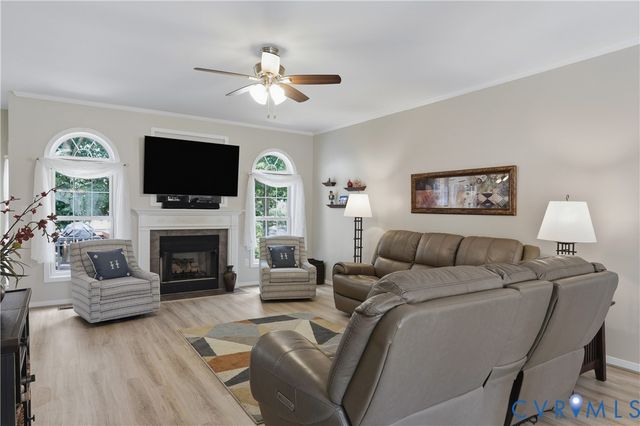 8900 Ganton Ct, Chesterfield, VA 23832