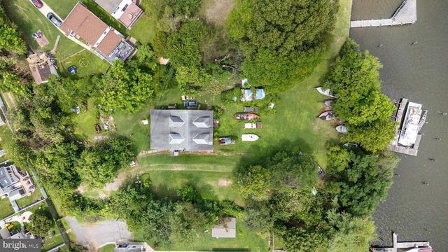 8555 KIM MARIE CT, Pasadena, MD 21122