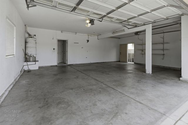 8215 E Emerson Ct, Stockton, CA 95212