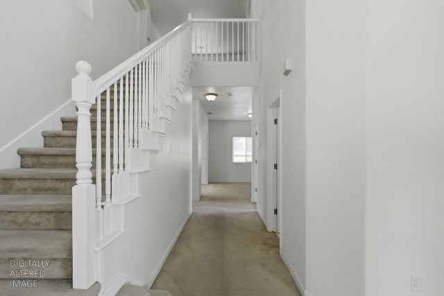 8215 E Emerson Ct, Stockton, CA 95212