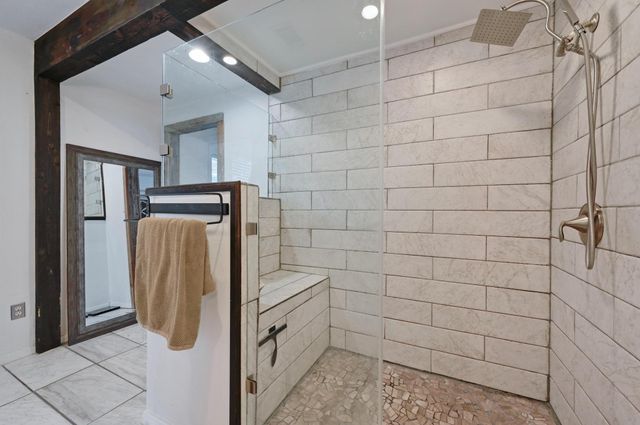 1005 Daphne CT, Austin, TX 78704