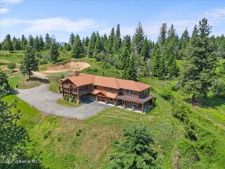 5239&5245 E DODD RD, Hayden, ID 83835