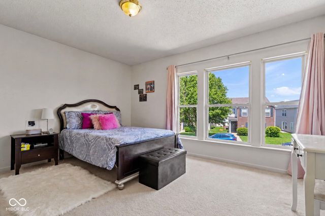 12667 Courage Crossing, Fishers, IN 46037