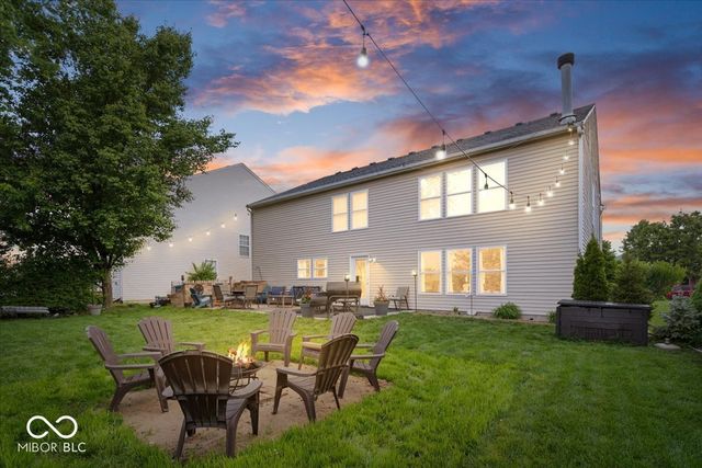 12667 Courage Crossing, Fishers, IN 46037
