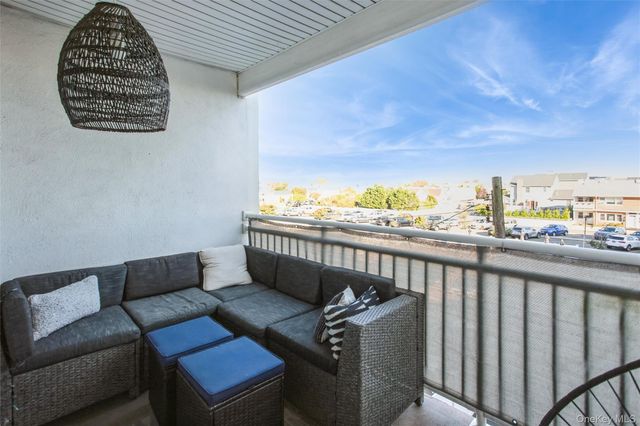 711 Shore Road 2C, Long Beach, NY 11561