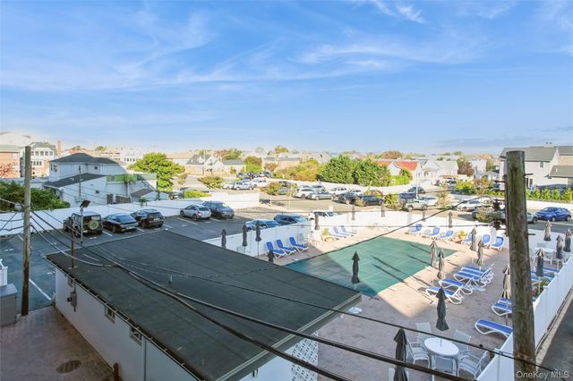 711 Shore Road 2C, Long Beach, NY 11561