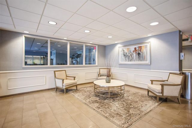 711 Shore Road 2C, Long Beach, NY 11561