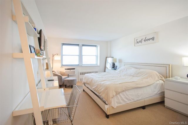 711 Shore Road 2C, Long Beach, NY 11561