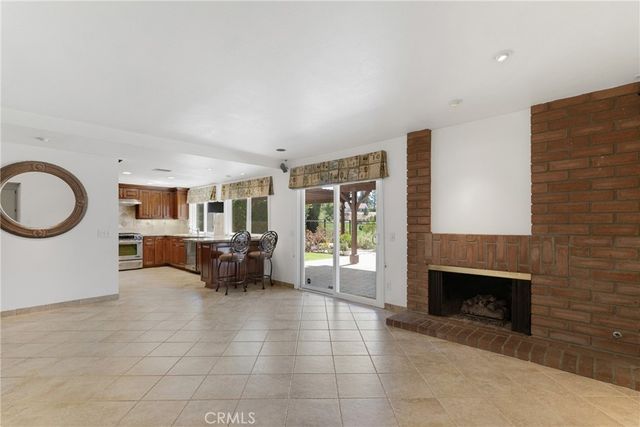 11496 Twin Hills, Porter Ranch, CA 91326