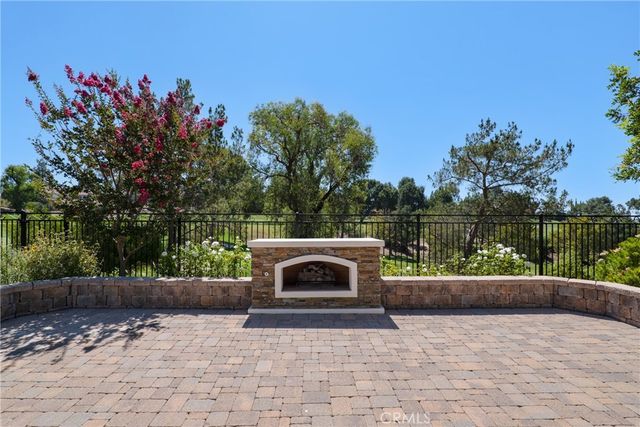 11496 Twin Hills, Porter Ranch, CA 91326