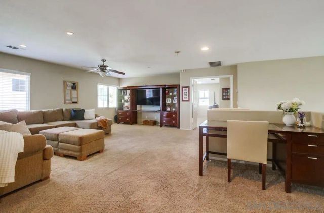 710 Casita Ln, San Marcos, CA 92069