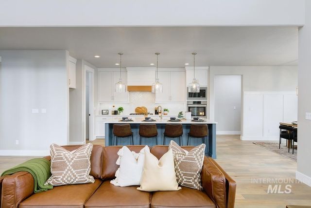 13544 N Ruffed Grouse Way, Boise, ID 83714
