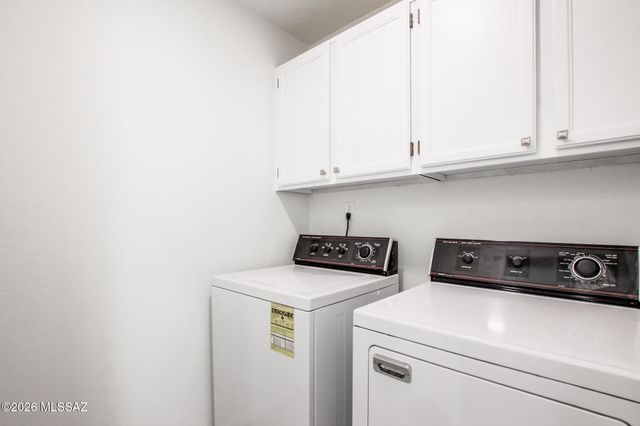 3151 N Tamarisk Lane, Tucson, AZ 85712
