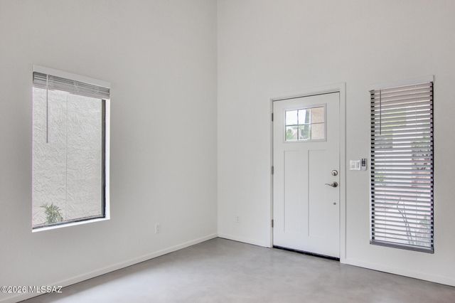 3151 N Tamarisk Lane, Tucson, AZ 85712