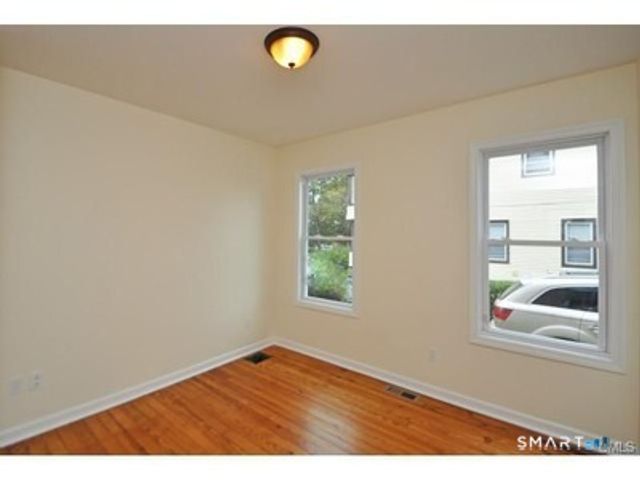 148 Alfred Street, Bridgeport, CT 06605