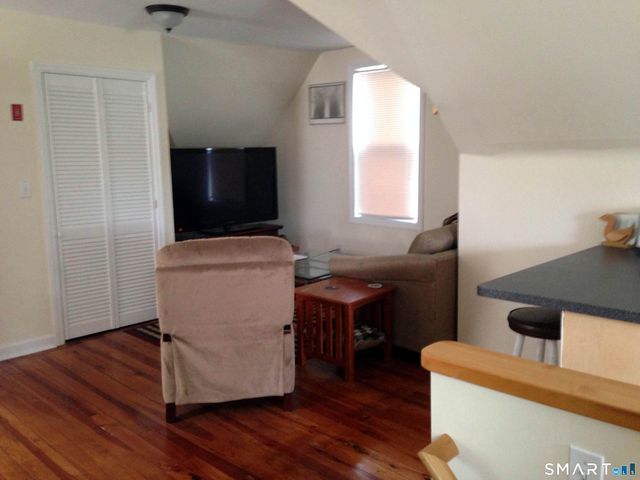 148 Alfred Street, Bridgeport, CT 06605