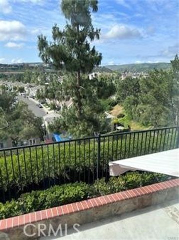 10 Greenborrow Court, Aliso Viejo, CA 92656