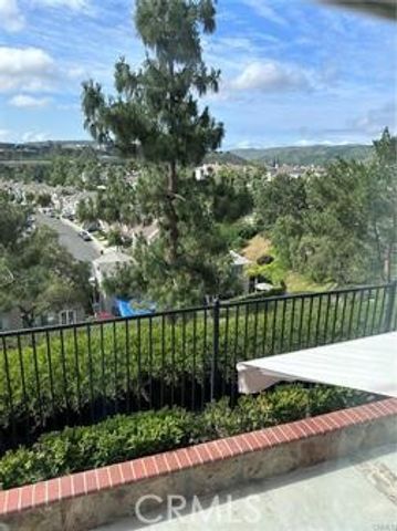 10 Greenborrow Court, Aliso Viejo, CA 92656