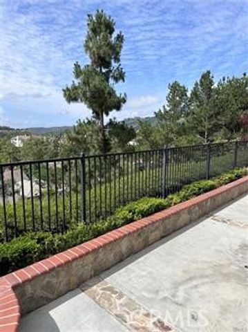 10 Greenborrow Court, Aliso Viejo, CA 92656