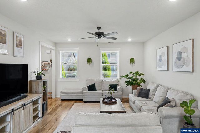 5005 Constellation Av NE, Salem, OR 97305