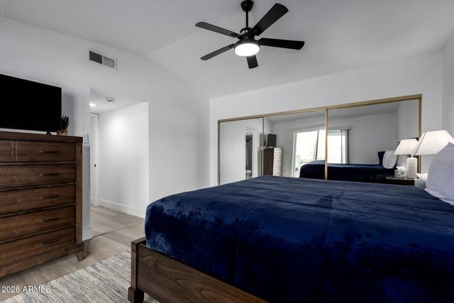 6620 W CHOLLA Street, Glendale, AZ 85304