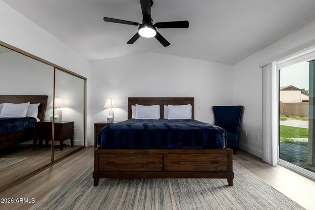 6620 W CHOLLA Street, Glendale, AZ 85304